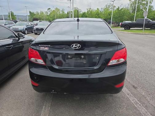 Ultra Black 2017 Hyundai Accent Value Edition