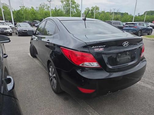 Ultra Black 2017 Hyundai Accent Value Edition
