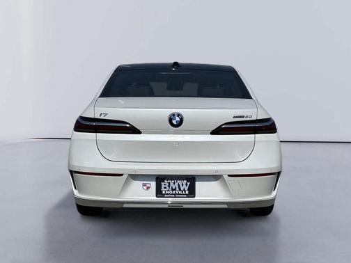 2025 BMW i7 eDrive50