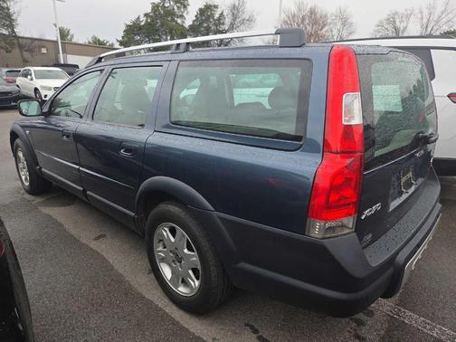 2005 Volvo XC70 2.5T