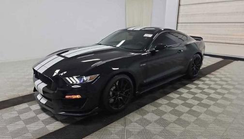 2017 Ford Shelby GT350 Base