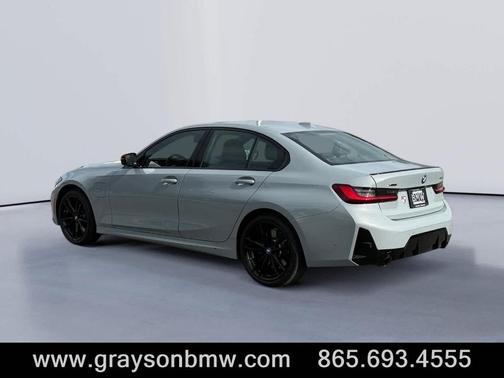 2024 BMW 330e xDrive