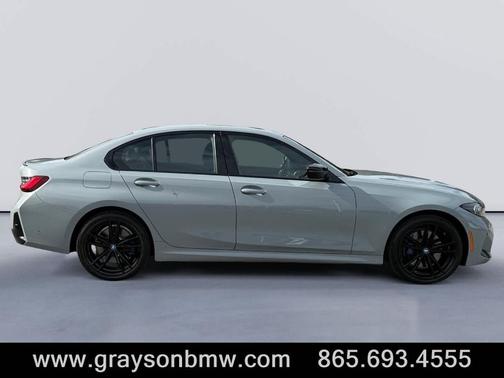 2024 BMW 330e xDrive