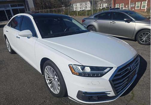 Glacier White Metallic 2019 Audi A8 L 55
