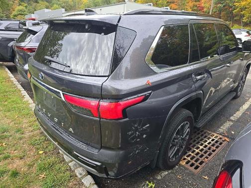 2023 Toyota Sequoia Limited