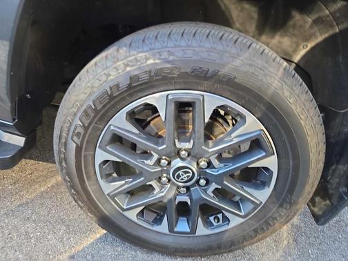 2023 Toyota Sequoia Limited