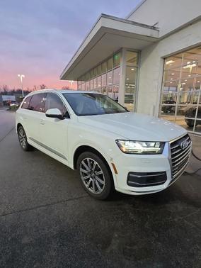 2017 Audi Q7 3.0T Prestige