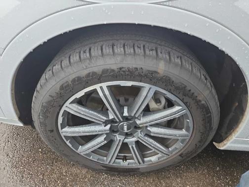 2017 Audi Q7 3.0T Prestige