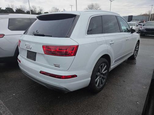 2017 Audi Q7 3.0T Prestige