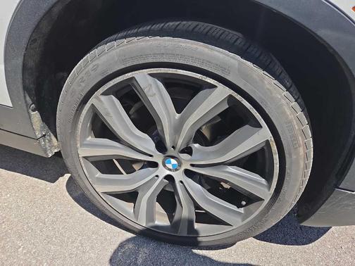 Alpine White 2018 BMW X2 sDrive28i