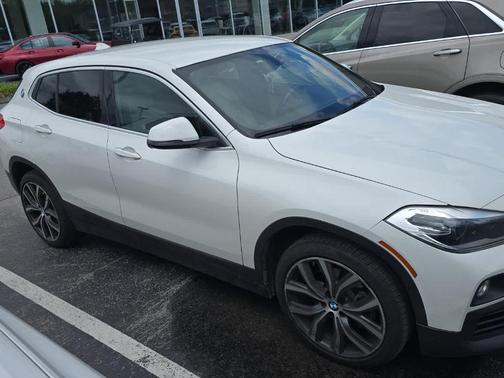 Alpine White 2018 BMW X2 sDrive28i