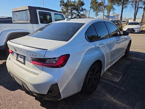 2024 BMW 330 i xDrive