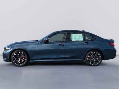 2025 BMW 330 i xDrive