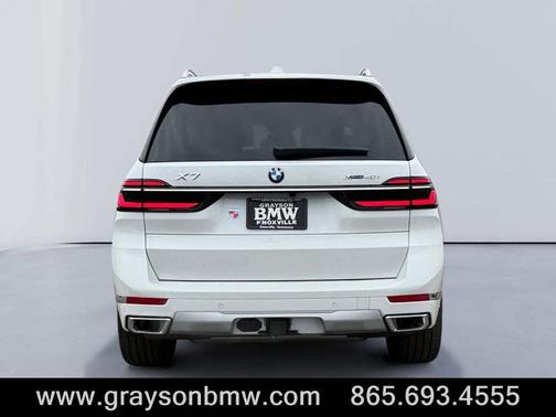 2025 BMW X7 xDrive40i