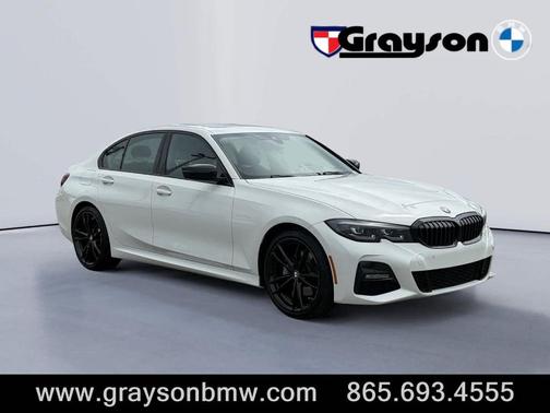 2022 BMW 330 i xDrive