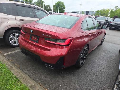 White 2025 BMW M340 i