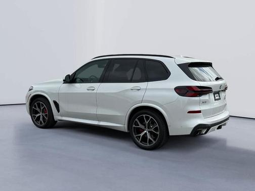 Mineral White 2026 BMW X5 xDrive40i