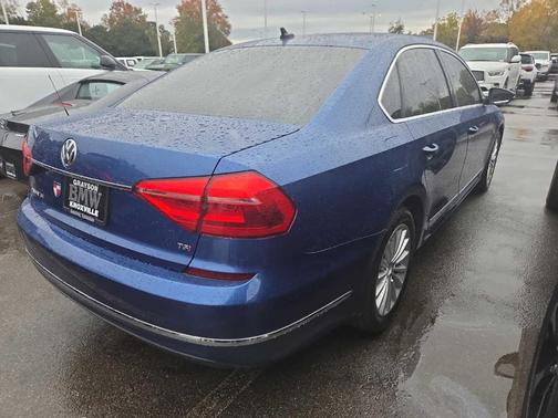 2016 Volkswagen Passat 1.8T SE