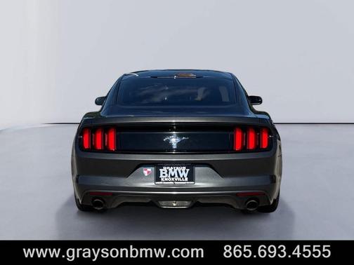 2017 Ford Mustang V6
