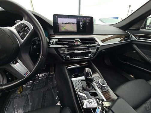 2022 BMW 530e 530e xDrive
