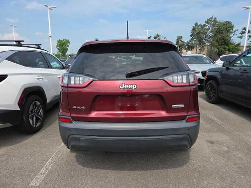 2020 Jeep Cherokee Latitude