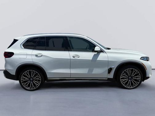Alpine White 2026 BMW X5 xDrive40i