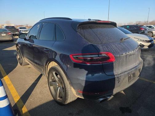 2016 Porsche Macan S