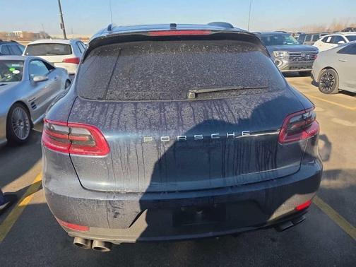 2016 Porsche Macan S