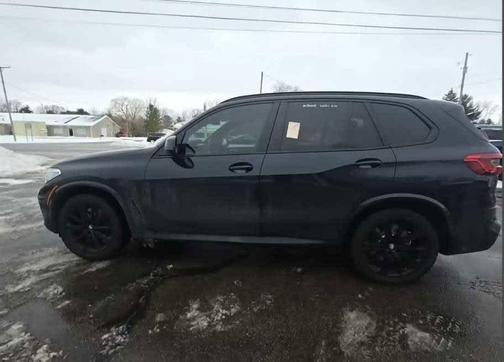 2020 BMW X5 M50i