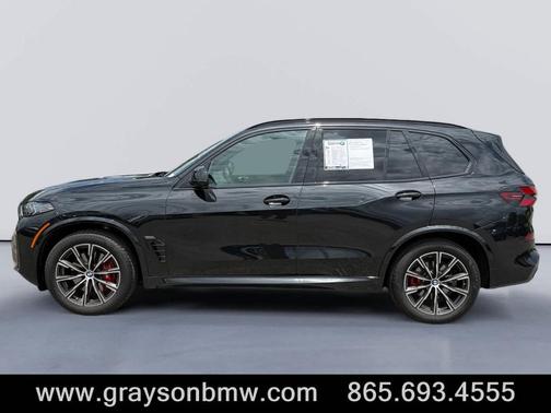 Black 2026 BMW X5 xDrive40i