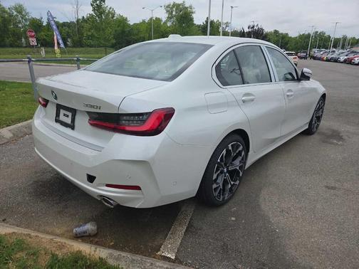 Mineral White 2026 BMW 330 I XDrive
