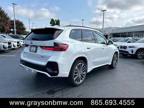 2024 BMW X1 xDrive28i