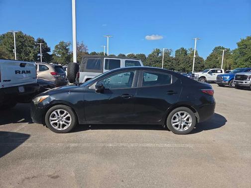 2016 Scion iA Base