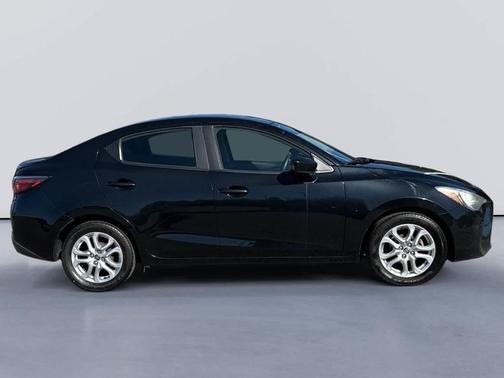 2016 Scion iA Base