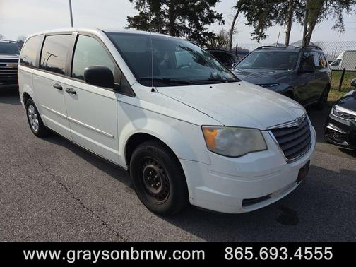 2008 Chrysler Town & Country LX