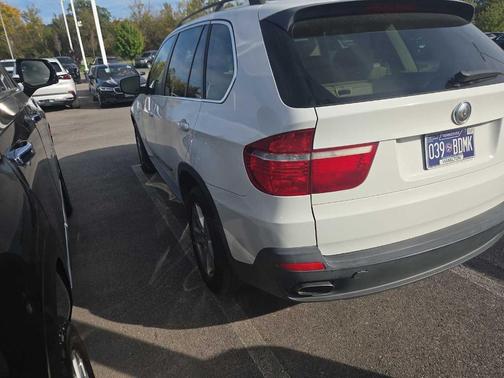 2007 BMW X5 4.8i