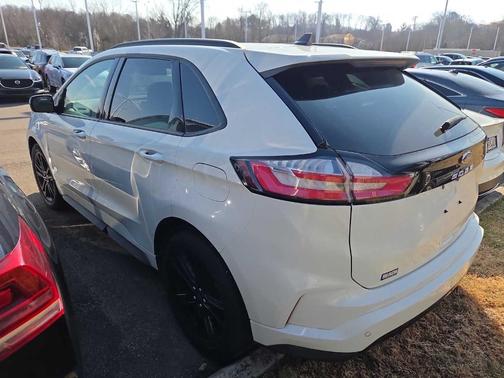 2024 Ford Edge ST-Line