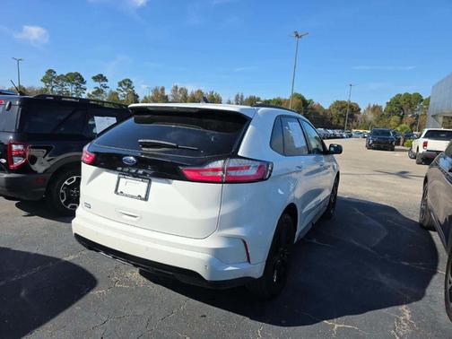 2024 Ford Edge ST-Line