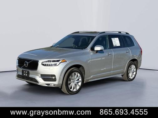 2018 Volvo XC90 T6 Momentum