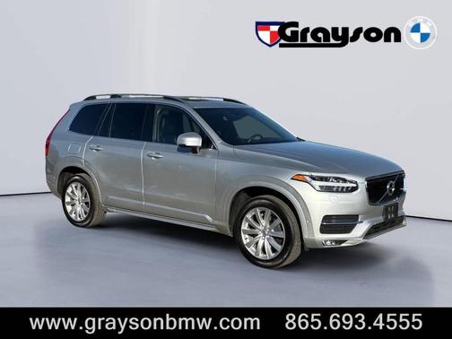 2018 Volvo XC90 T6 Momentum