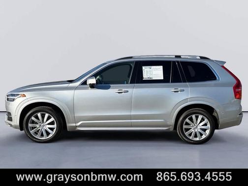 2018 Volvo XC90 T6 Momentum