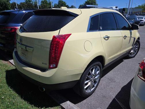 Terra Mocha Metallic 2015 Cadillac SRX Premium Collection