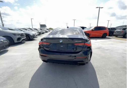 Black Sapphire Metallic 2023 BMW M440 i