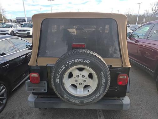 2002 Jeep Wrangler Sahara