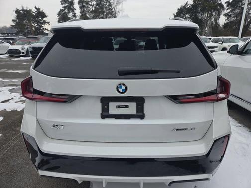 2024 BMW X1 xDrive28i