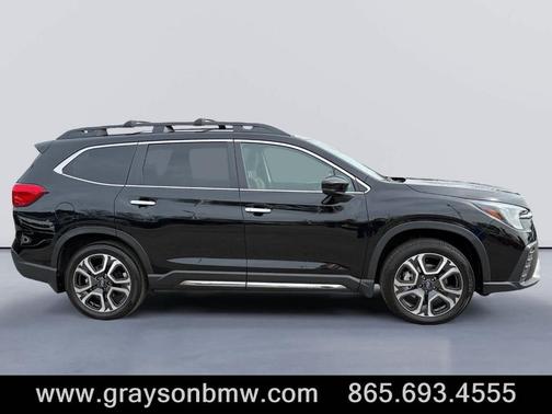 2025 Subaru Ascent Touring