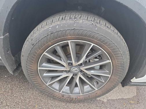 2026 Lexus NX 350h Luxury