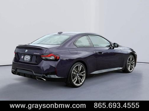 2024 BMW M240 i