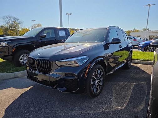 2022 BMW X5 M50i