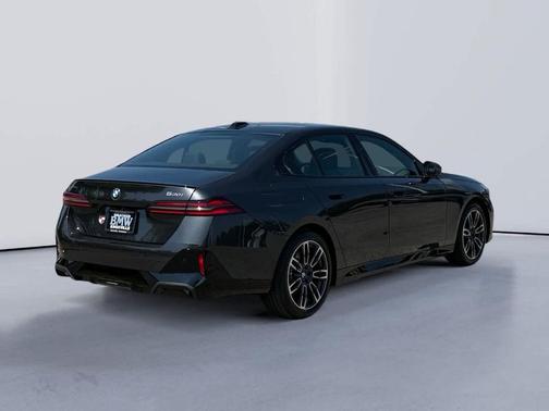 2026 BMW 530 i xDrive